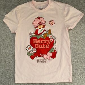 Strawberry’s Shortcake Women's Cute Pink Tshirt size S